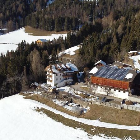 Baerntalerhof Vila Falzes Exterior foto