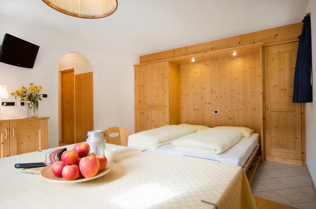 Baerntalerhof Vila Falzes Quarto foto